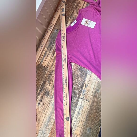 Long Sleeves Ruched Side Fuchsia - Picture 9 of 11